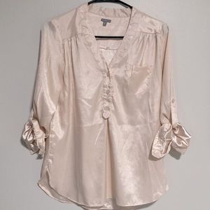 Silk 1/4 sleeve light pink blouse - Small